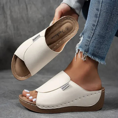 Steff – Ergonomic and Non-Slip Sandals for Pain Relief