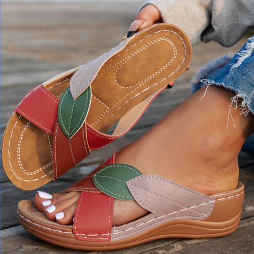 Soleigh – Ergonomic Slip-On Sandals for Everyday Comfort